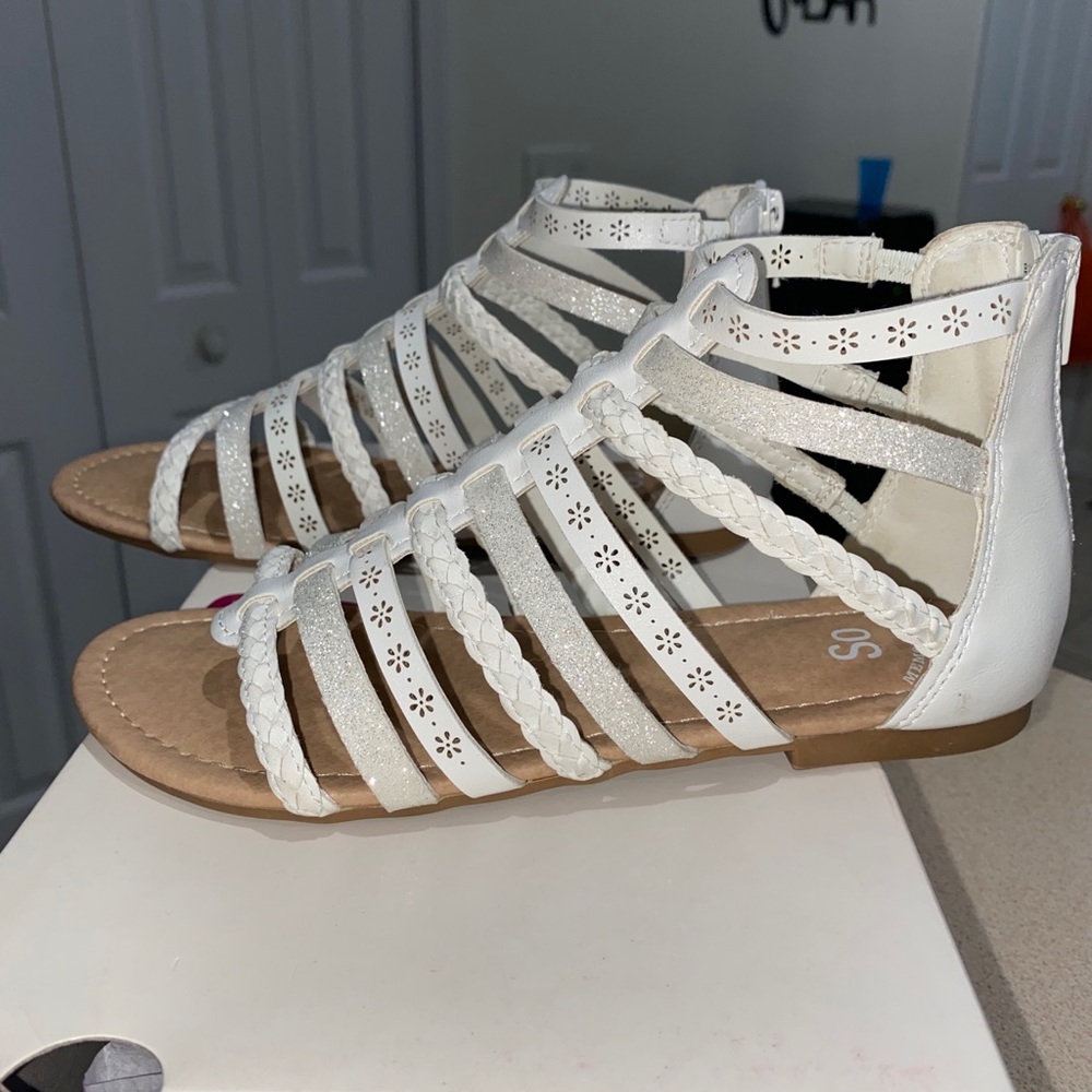Girls Shoes